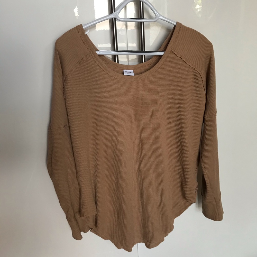 Aritzia beige TNA long sleeve